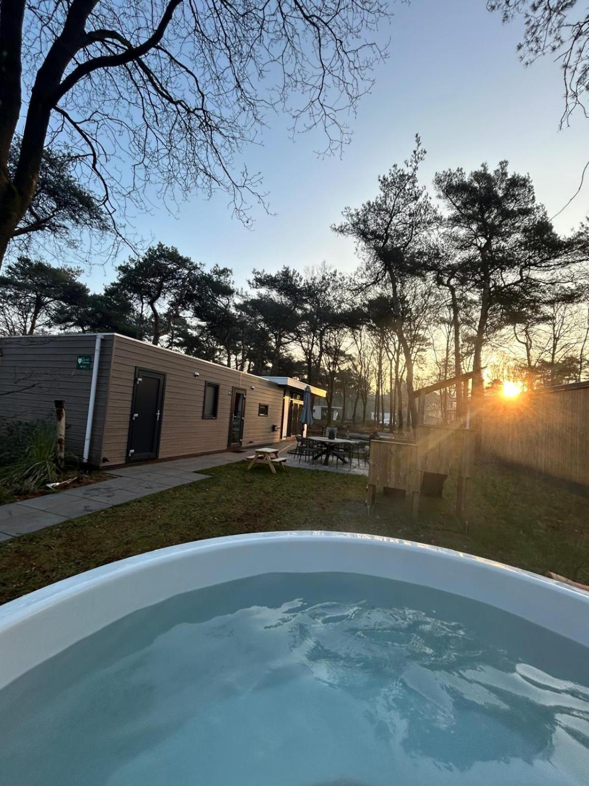 Bos Hellendoorn Met Hottub